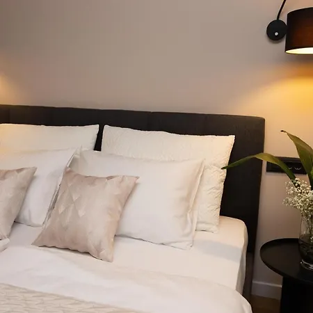 Aurum Ponte Deluxe *