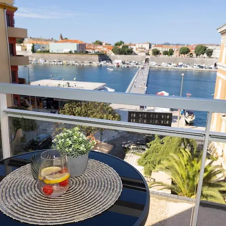 Aurum Ponte Deluxe *