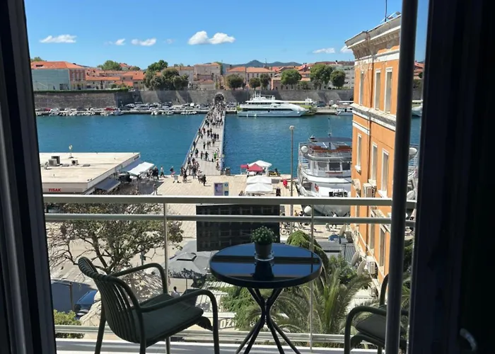 Lägenhet Aurum Ponte Deluxe Zadar